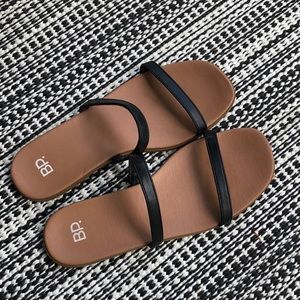 BP black sandals size 8